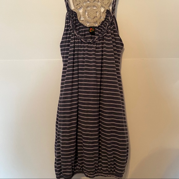Papaya Tops - Blue and white striped tank top